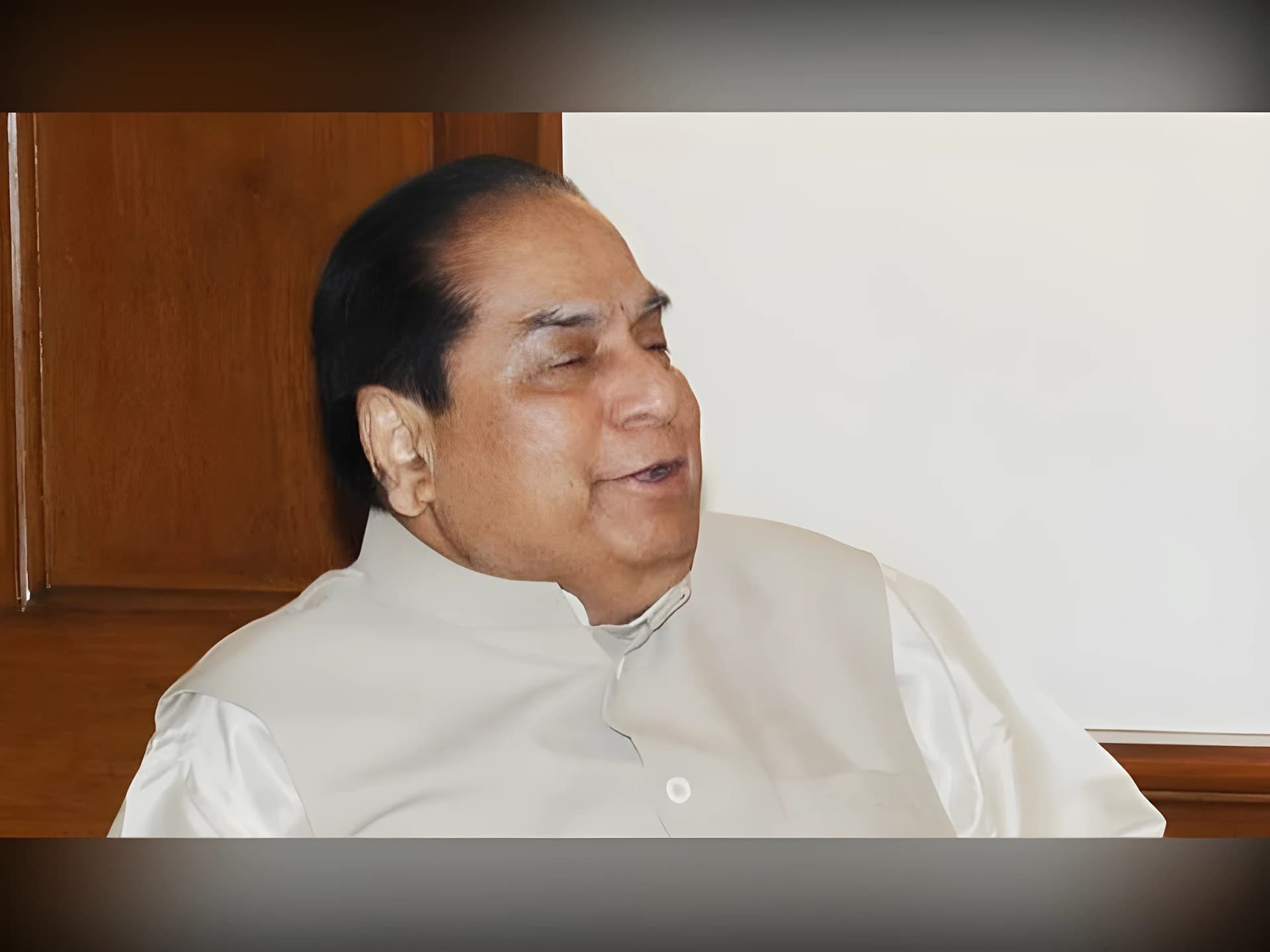 మాజీ గవర్నర్ డి.వై.పాటిల్ కన్నుమూత