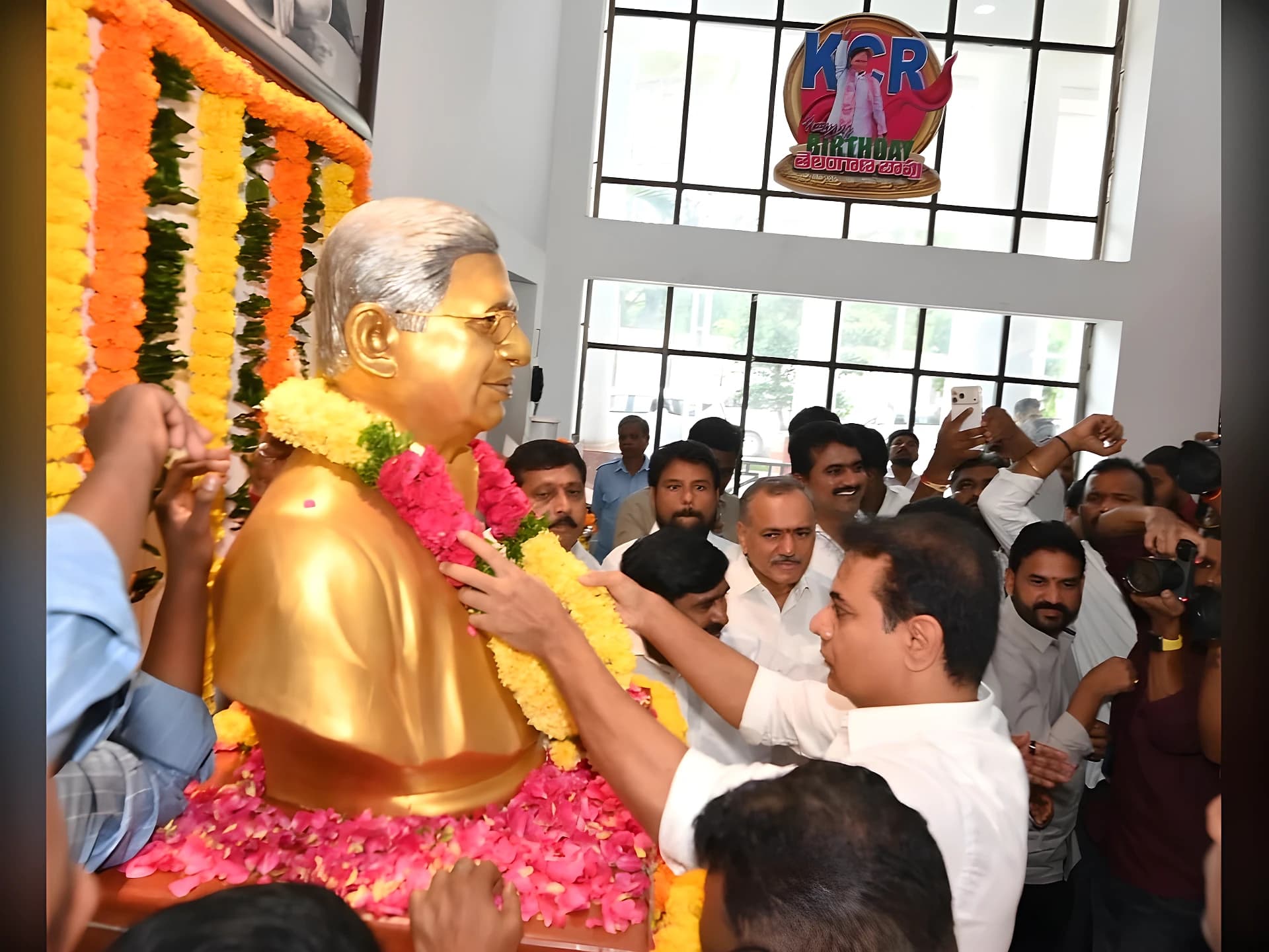 తెలంగాణ భవన్లో జయశంకర్ జయంతి వేడుకలు!
