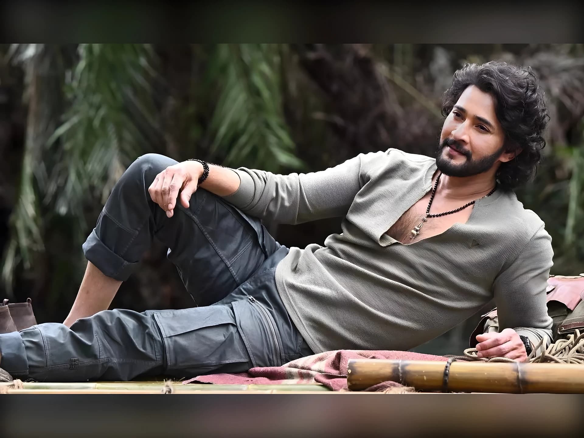 ‘రుద్ర’గా మహేష్ బాబు.. ఫస్ట్ లుక్ అవుట్!