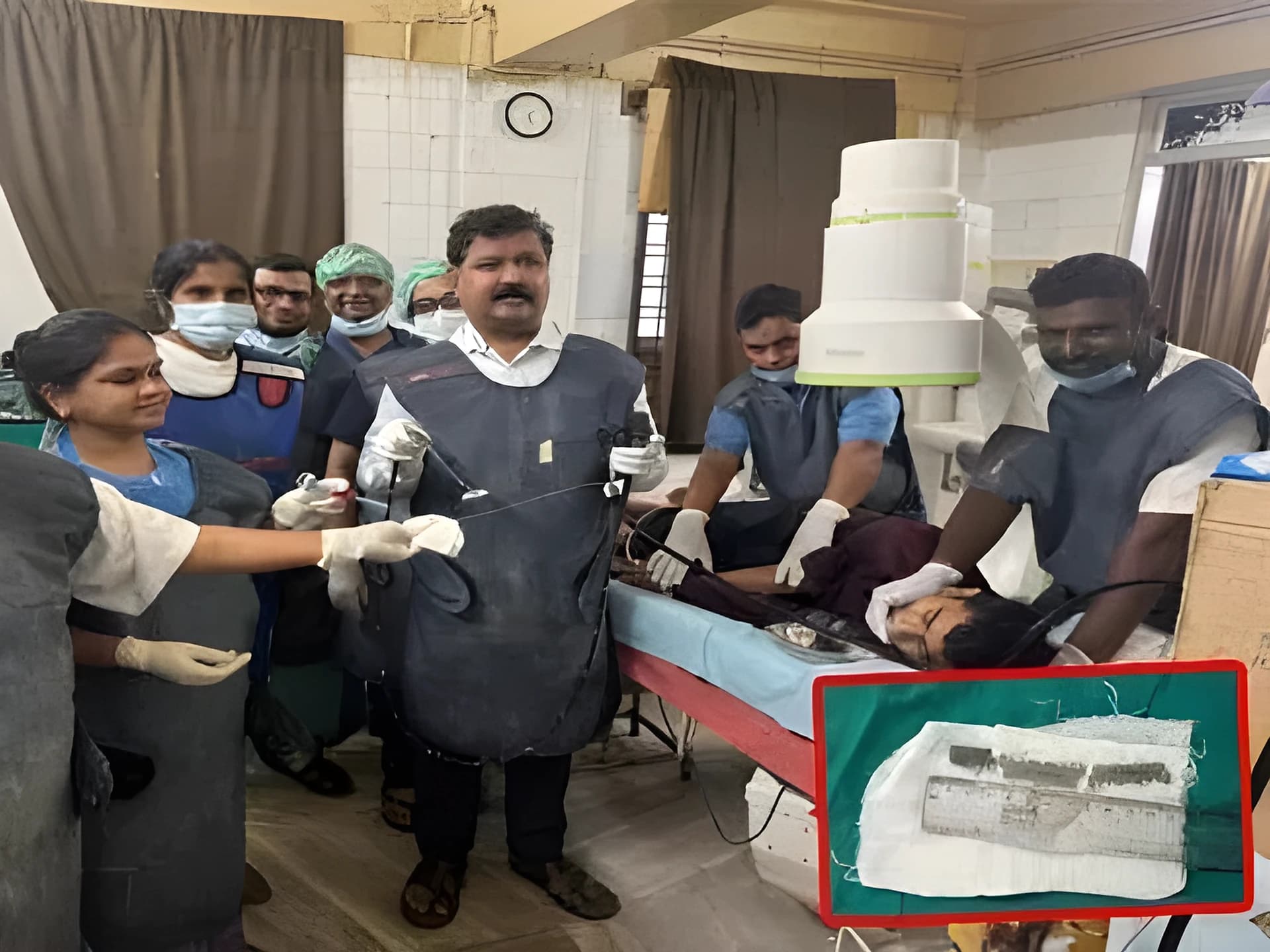 షాకింగ్: బాలుడి కడుపులో 4 బ్లేడు ముక్కలు!