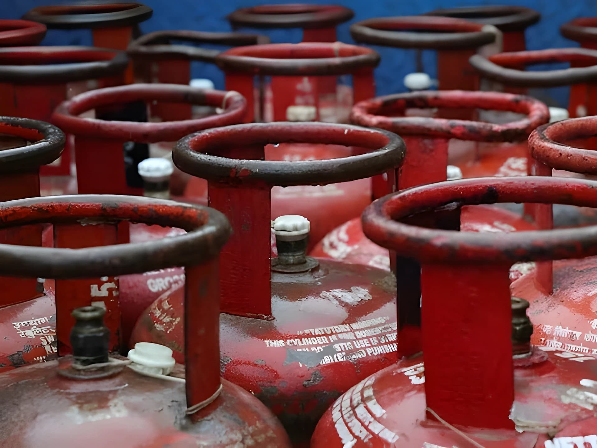 LPG బుకింగ్ రూల్లో మార్పు.. ఇక 25 రోజులకే రీఫిల్!