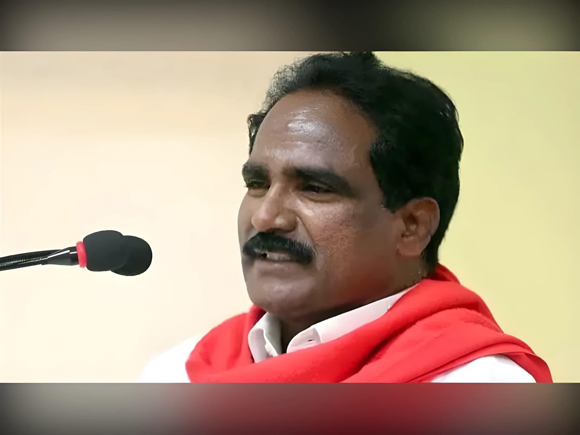 అసెంబ్లీ సమయాన్ని పాడు చేస్తున్నారు: జాన్ వెస్లీ