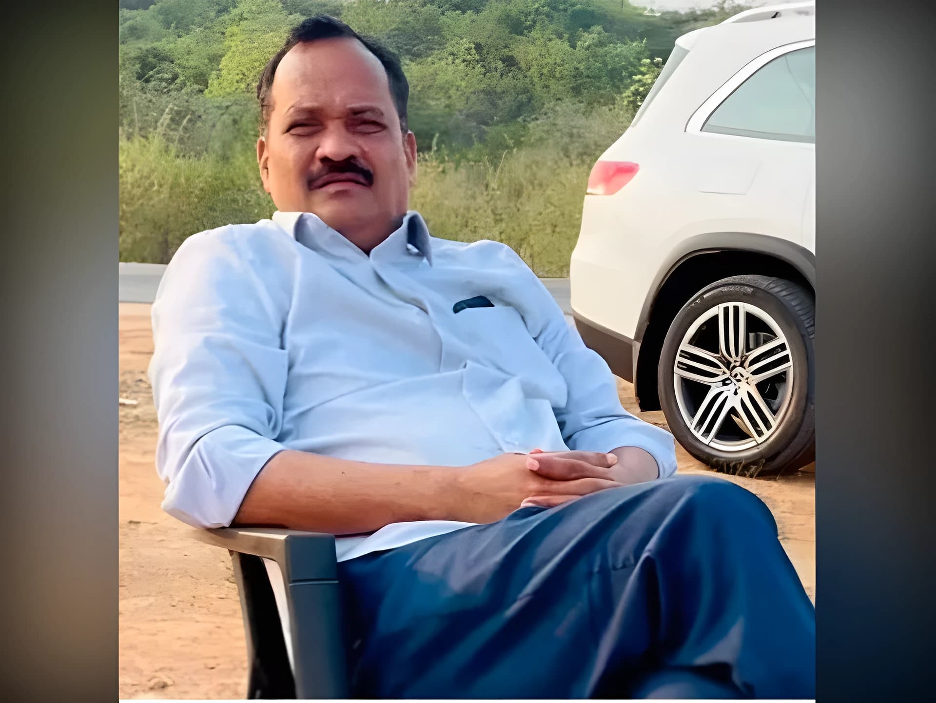 ఫాంహౌస్లో రియల్టర్ బలవన్మరణం.. కలకలం