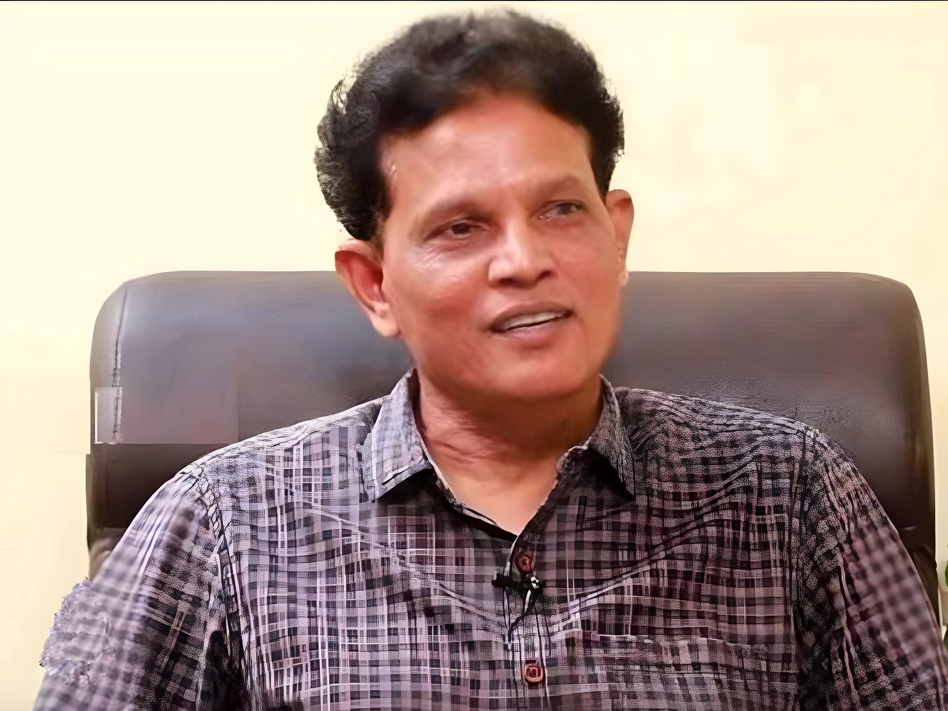 ఆదివాసీ విద్యార్థులకు వసతుల కల్పన అవసరం