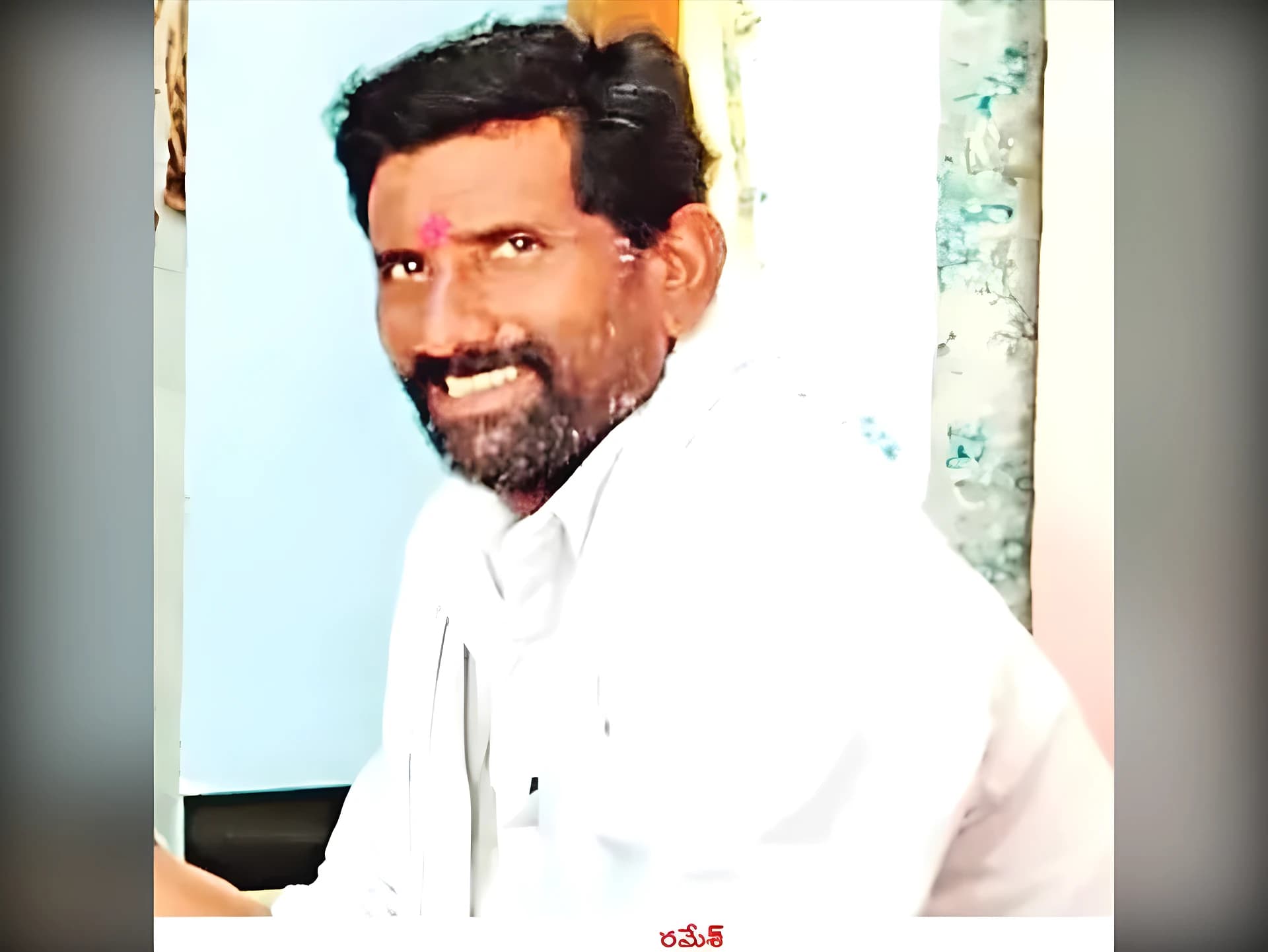 నీరు లేక పంట నష్టం.. రైతు ఆత్మహత్య