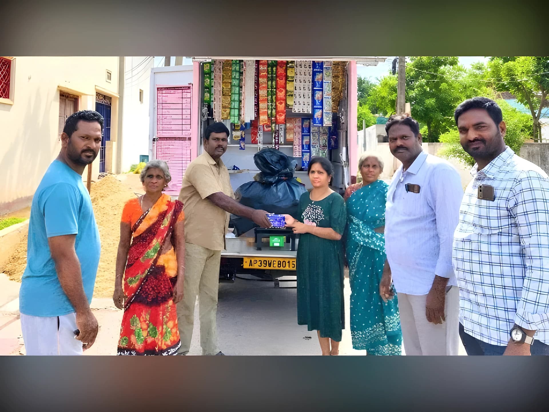 చెత్త ఇస్తే సరుకులు ఇస్తారా ?