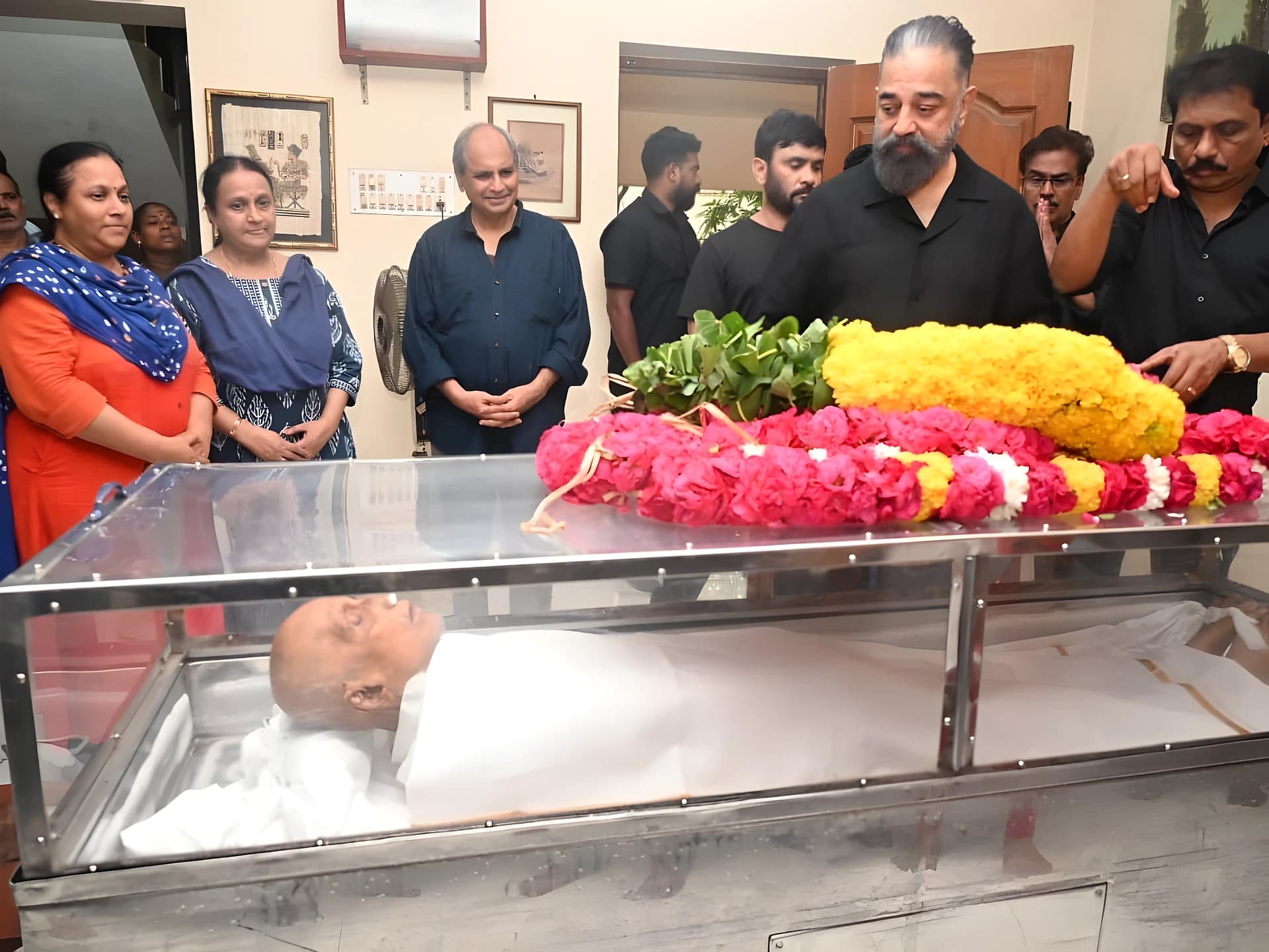 సాయంత్రం సింగీతం శ్రీనివాసరావు అంత్యక్రియలు