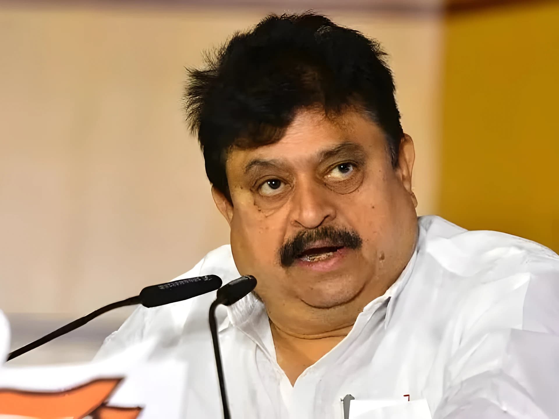 INDI కూటమి పోరాటం కుటుంబాల కోసమే: రామచందర్ రావు