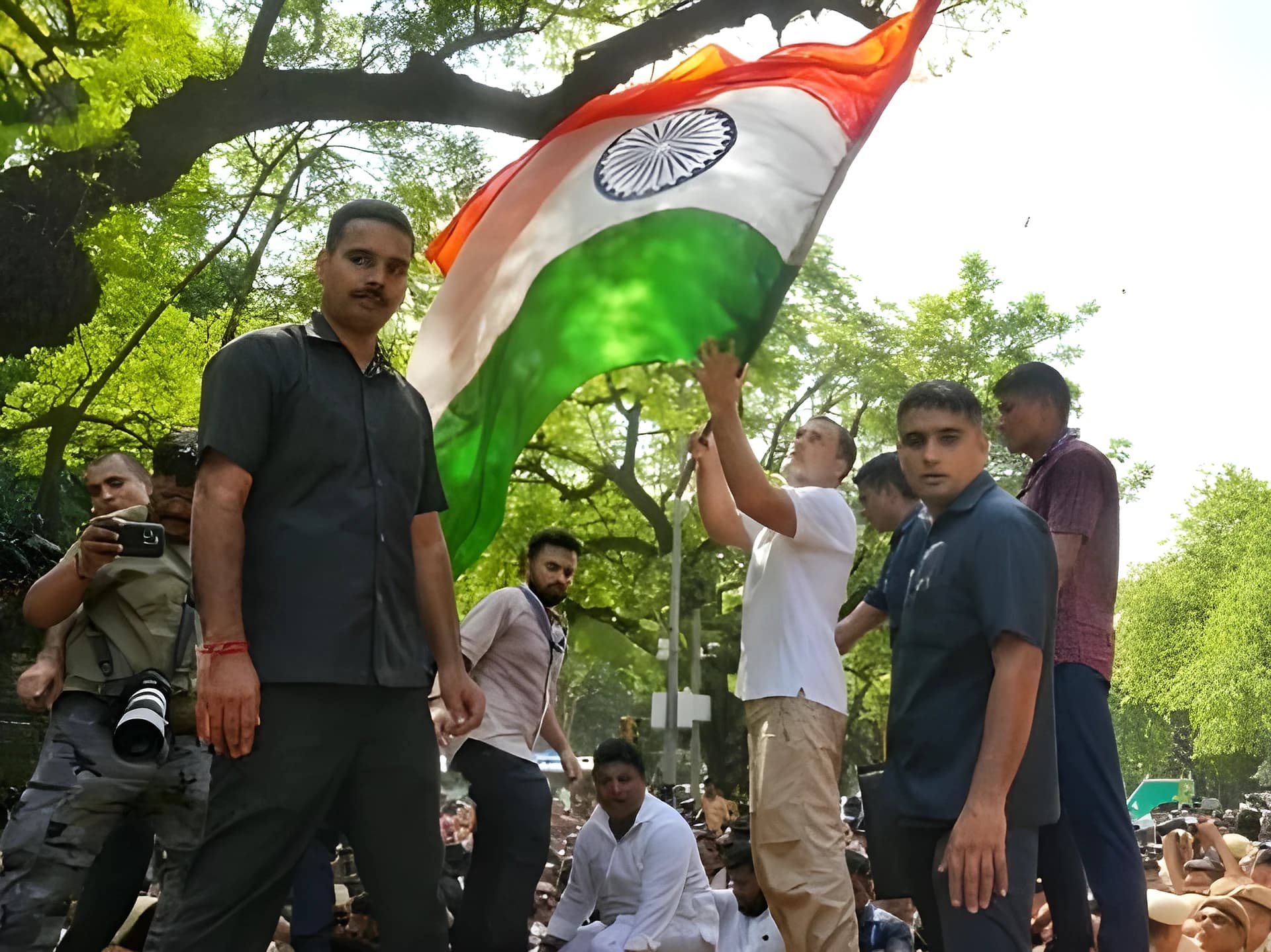 విపక్షాల మార్చ్..రాత్రి 11కి విడుదల
