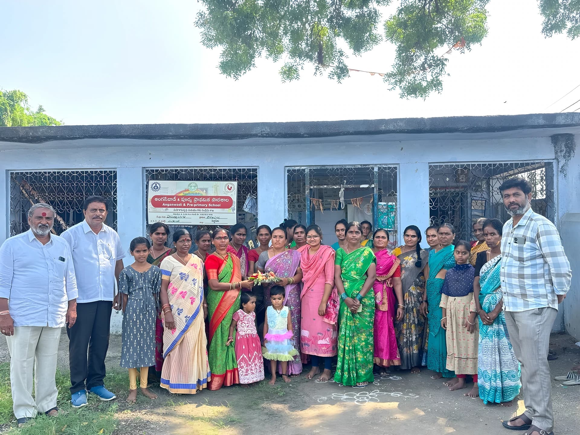 గర్భిణులు పోషకాహారంపై శ్రద్ధ చూపాలి