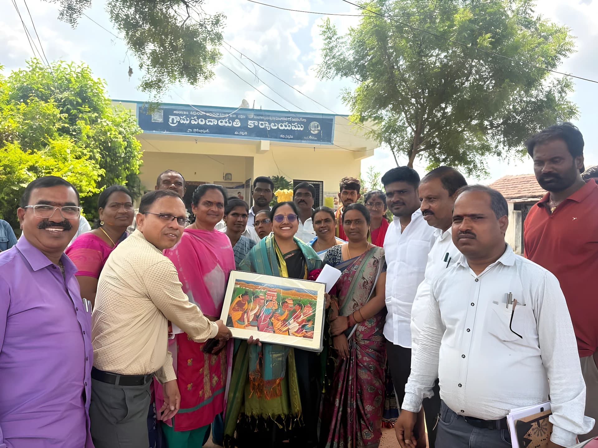 గాగిల్లాపూర్లో అభివృద్ధి పనులపై తనిఖీ