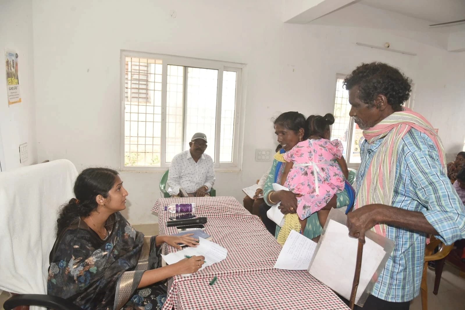 గన్నెల గ్రామంలో ప్రజాసమస్యల పరిష్కార వేదిక