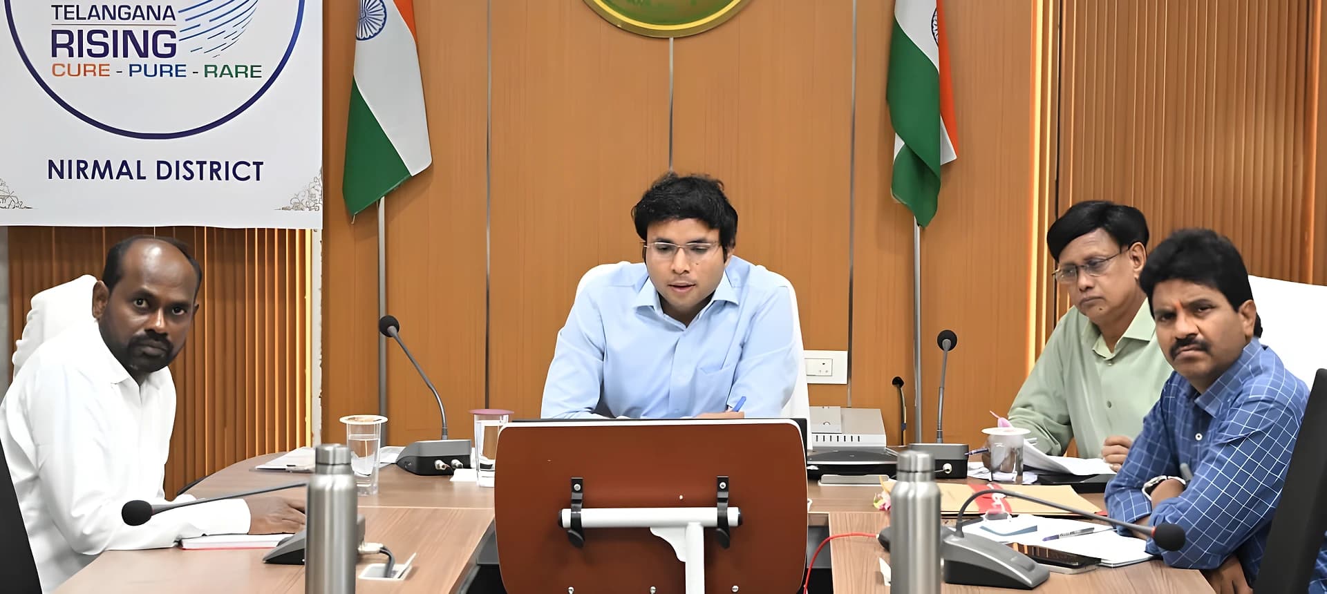 ఓటర్ల వివరాలను సమగ్రంగా పరిశీలించాలి