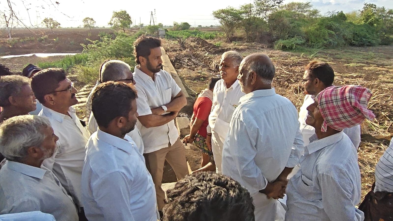 శ్రీశైలం నీళ్లపై మాజీ MLA శిల్పా రవి ఫైర్!