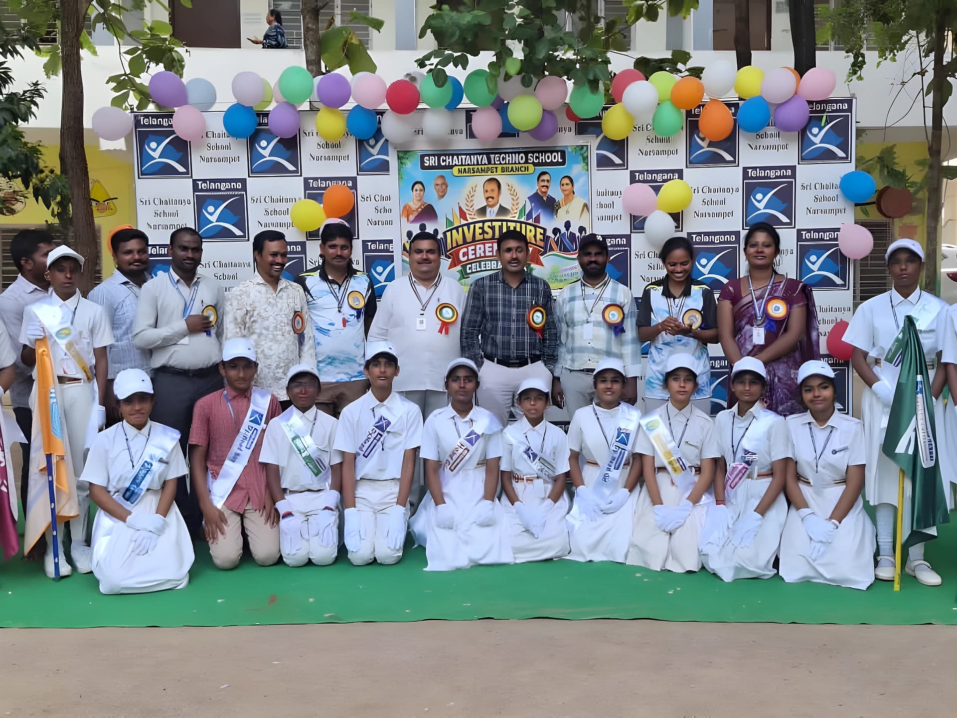 విద్యార్థి నాయకులకు బాధ్యతల అప్పగింత