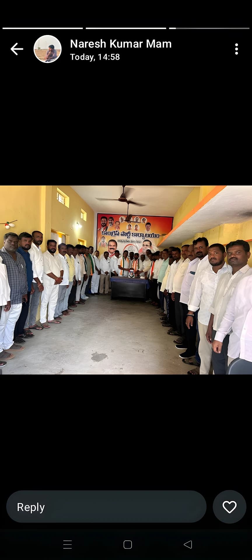 రాజీవ్ గాంధీకి నివాళులు