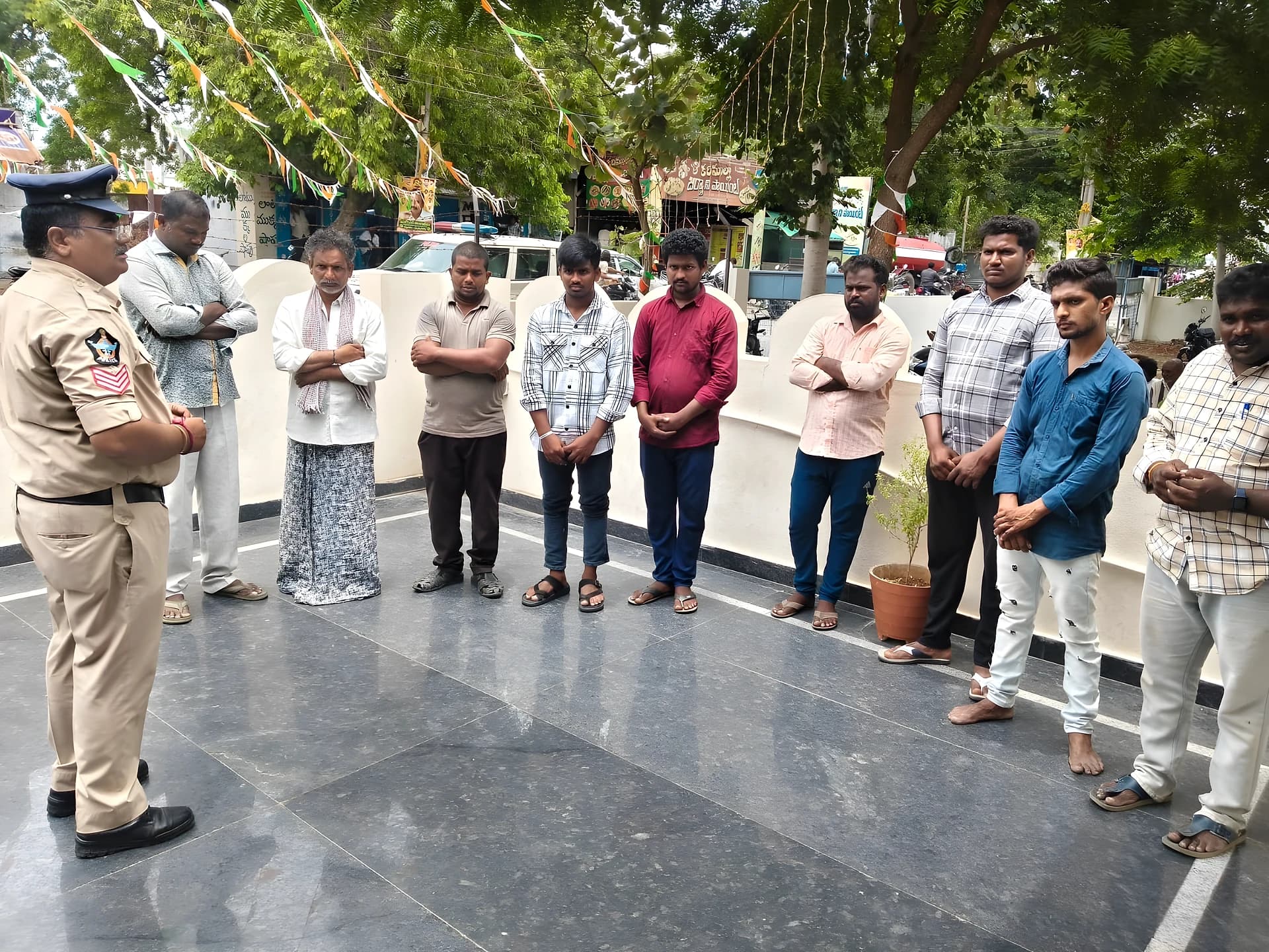 రౌడీ షీటర్లకు పల్నాడు పోలీసుల కౌన్సిలింగ్