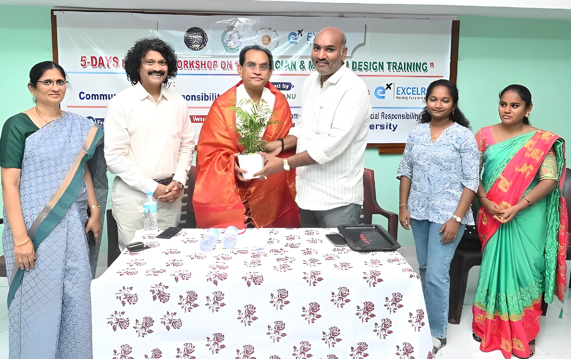 ఏఎన్యూలో ఉచిత బ్యూటీషియన్, మెహందీ శిక్షణ ప్రారంభం