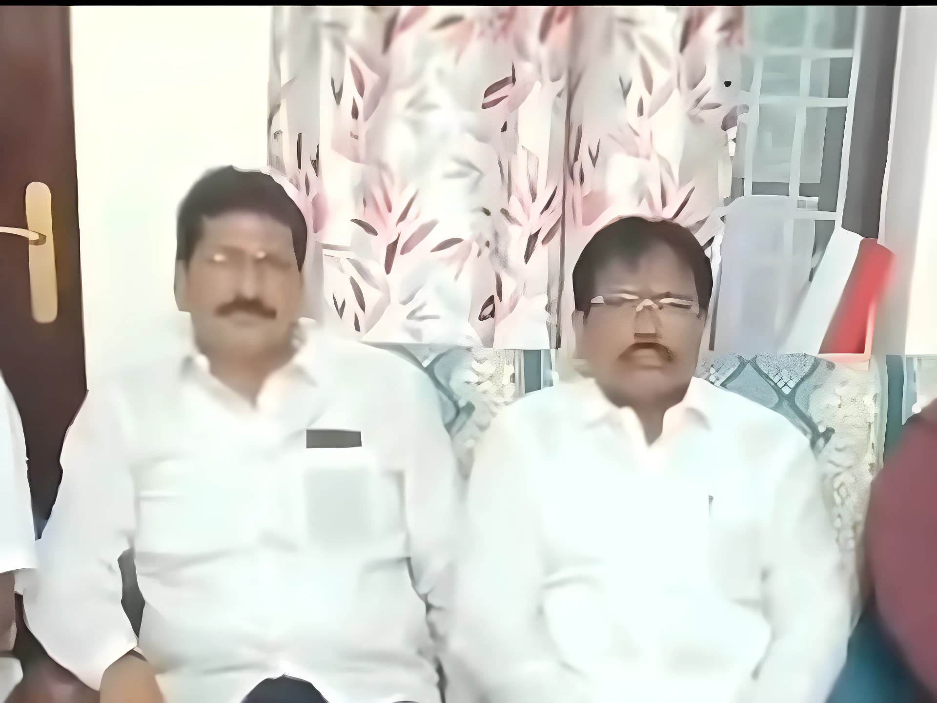 దుగ్గిరాలలో జనసేన నేతల సందడి