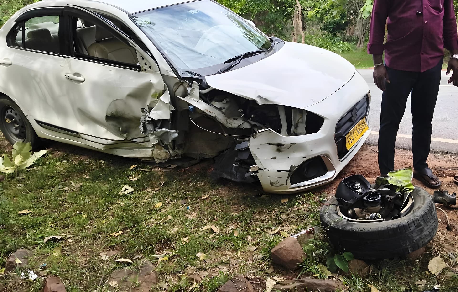 శ్రీశైలం ఘాట్ రోడ్డులో ప్రమాదం