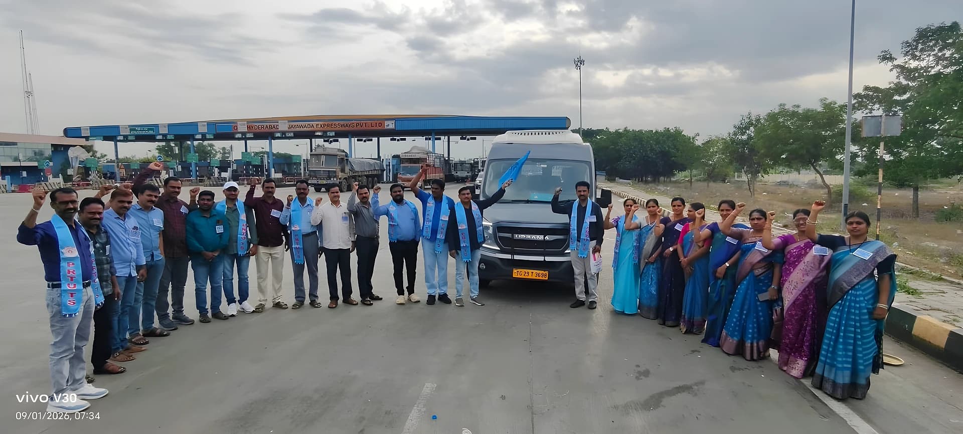 మహాధర్నాకు కదిలిన సూర్యాపేట ఉపాధ్యాయులు