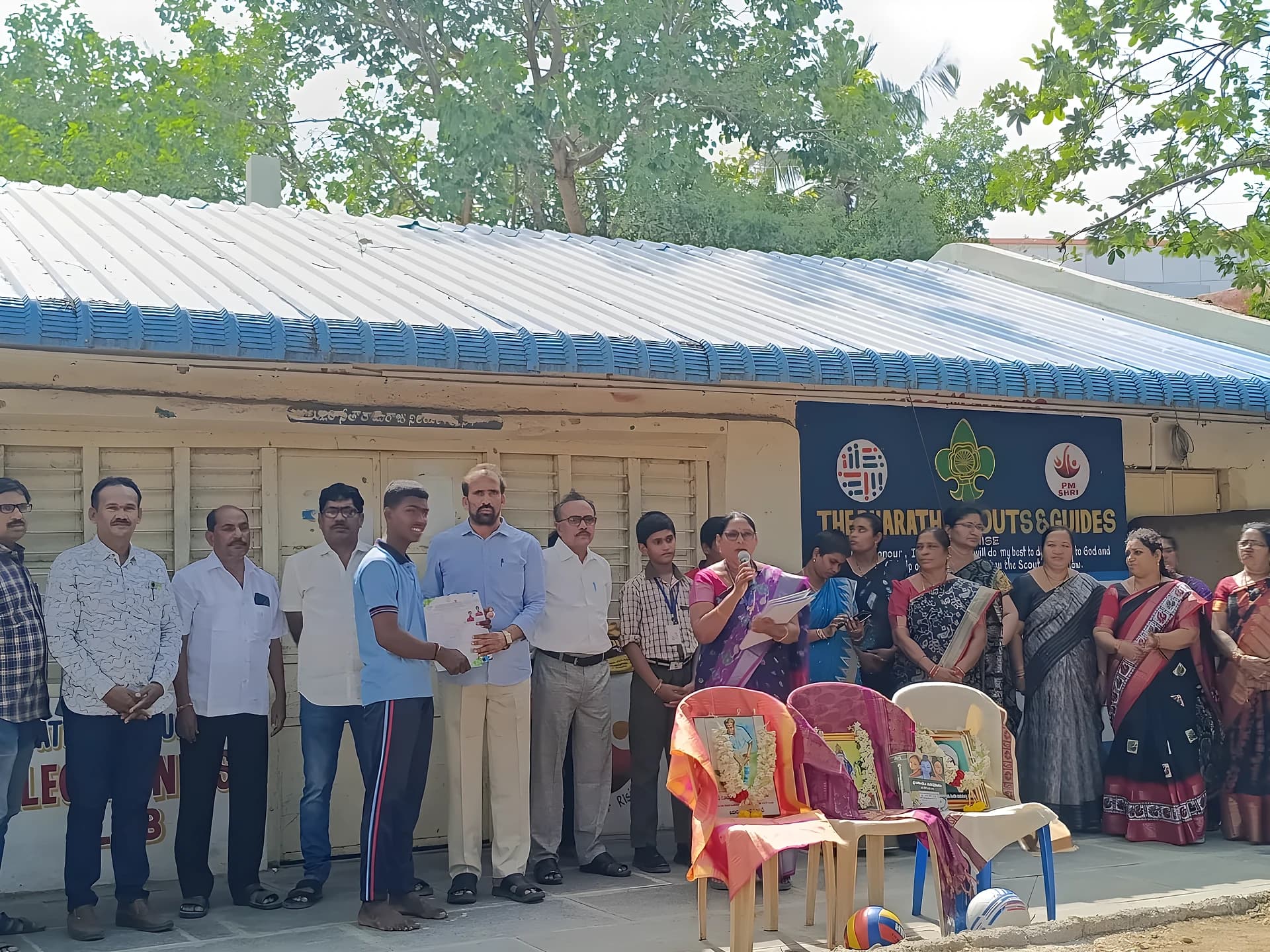 మైదుకూరులో గిడుగు, ధ్యాన్చంద్కు నివాళి..