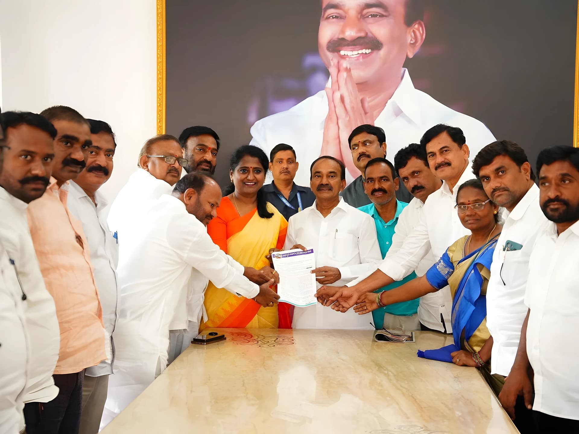బుల్లెట్ ట్రైన్ అలైన్మెంట్ మార్చొద్దు