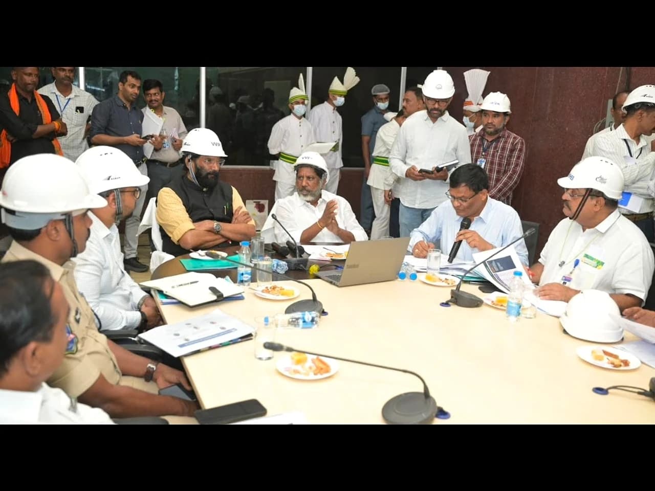 వర్షాభావంతో జలవిద్యుత్ ఉత్పత్తి తగ్గింది