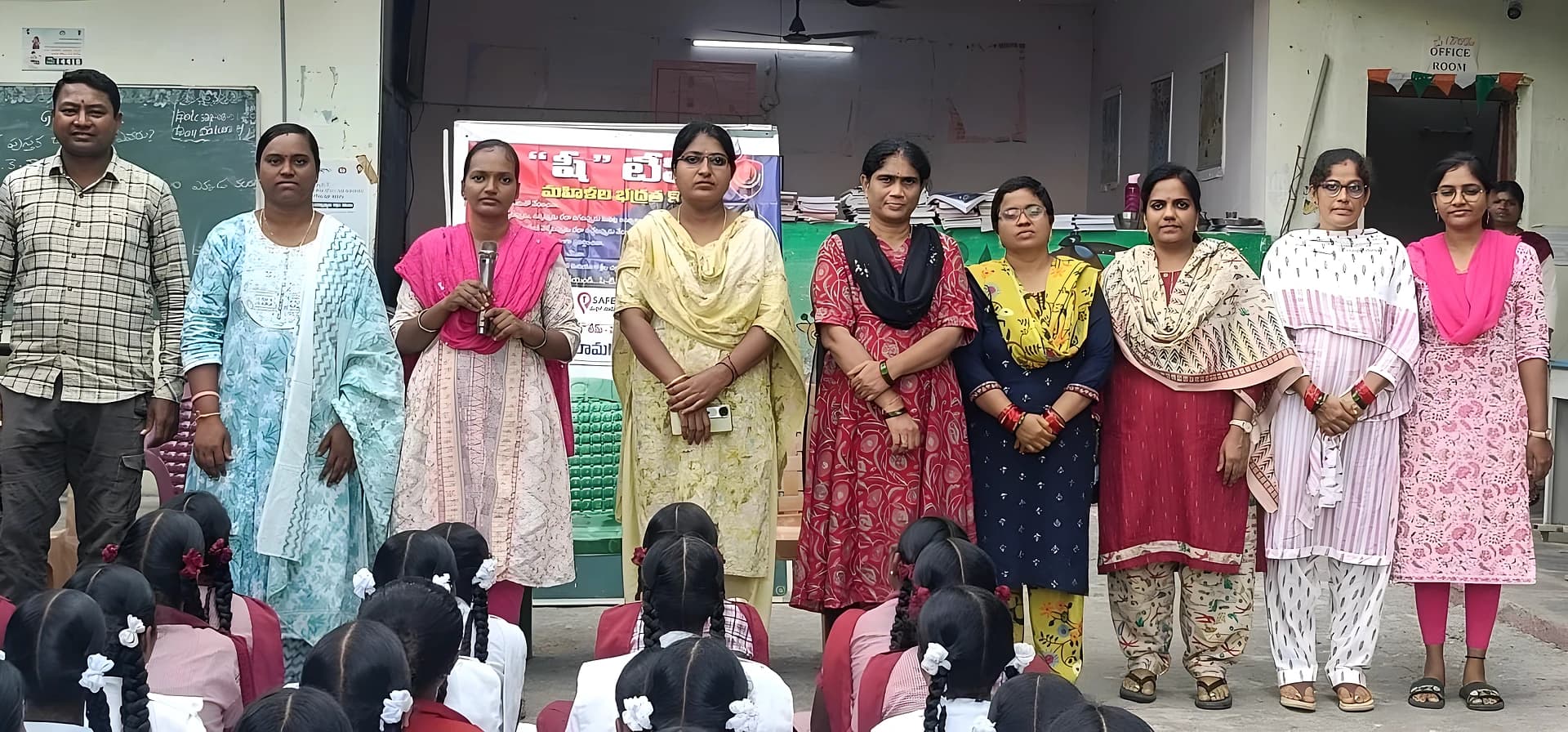 వేధింపులు ఎదురైతే భయపడొద్దు: షీటీమ్ భరోసా