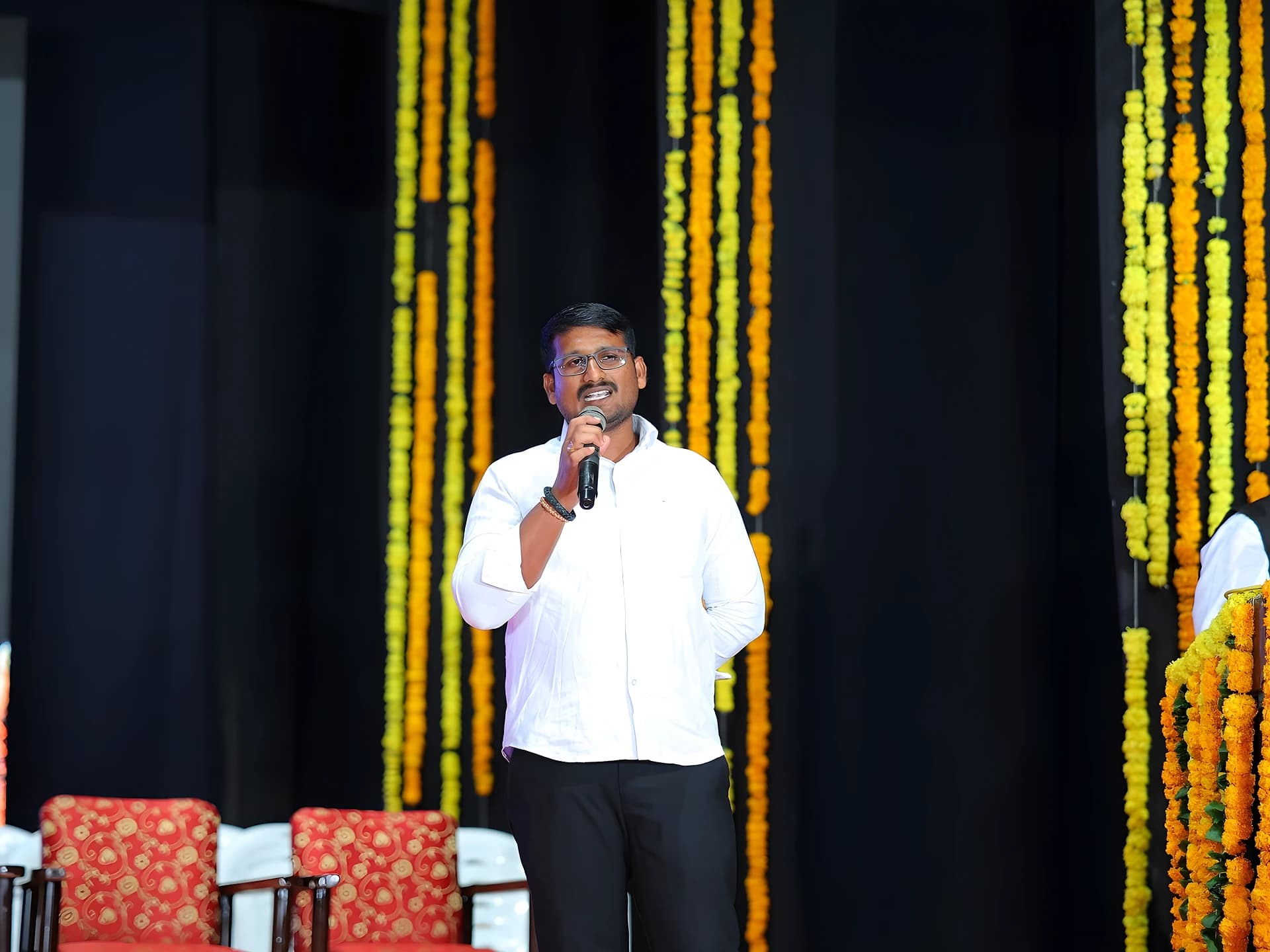 ఢిల్లీ ఘటనపై న్యాయ విచారణ జరపాలి: అనిల్ బాబు