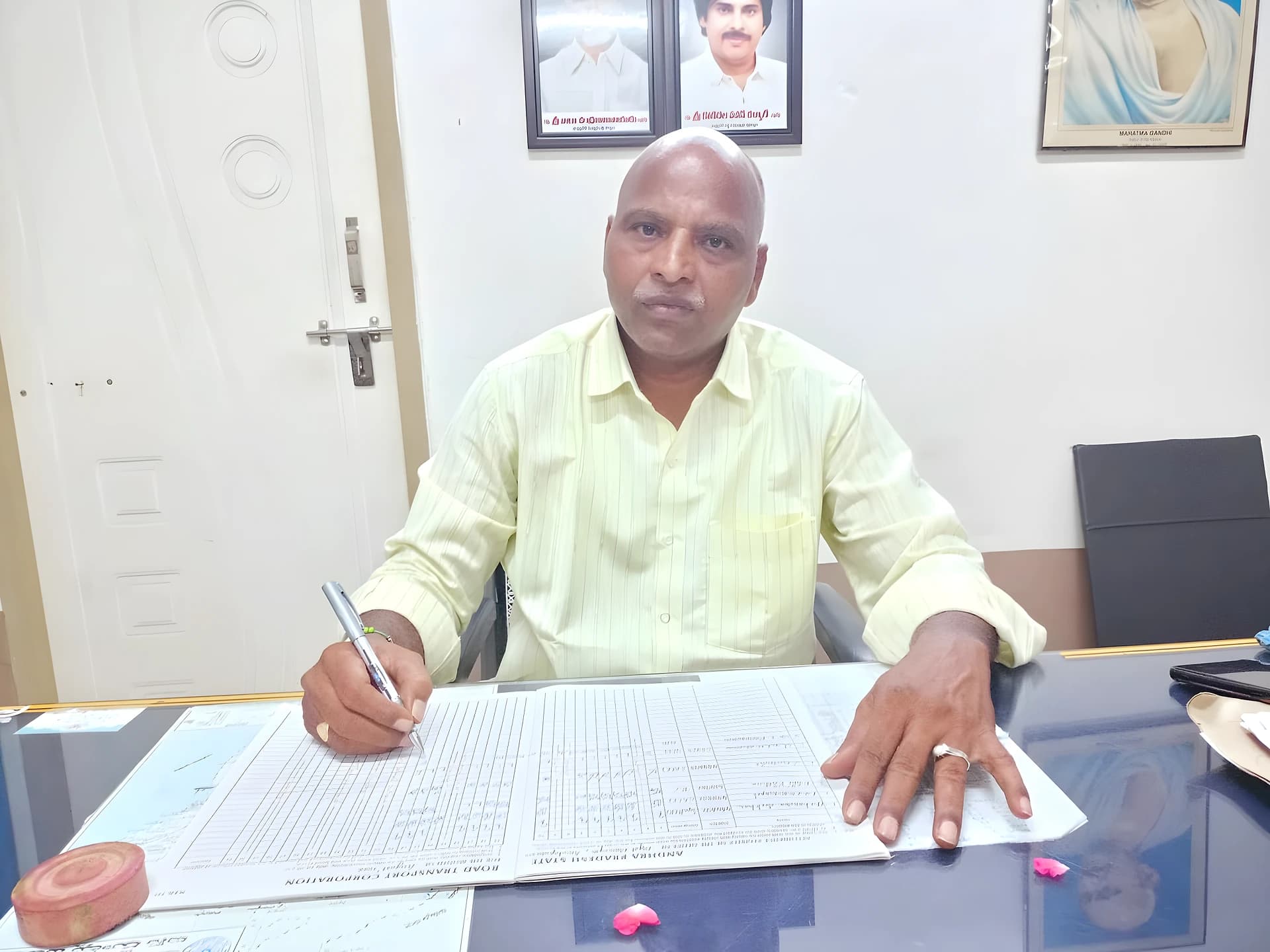 అమలాపురం డిపో మేనేజర్గా ప్రేమ్ కుమార్