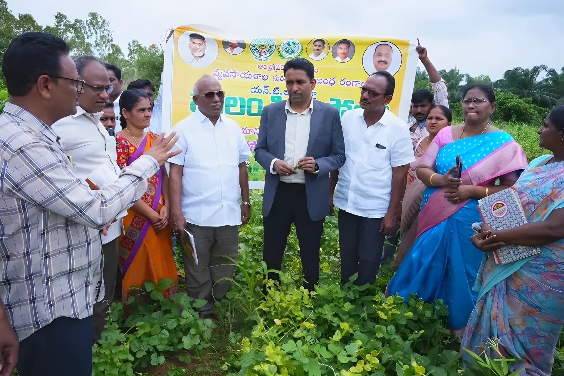 ప్రకృతి వ్యవసాయంతో సాగు ఖర్చులు తగ్గుతాయి