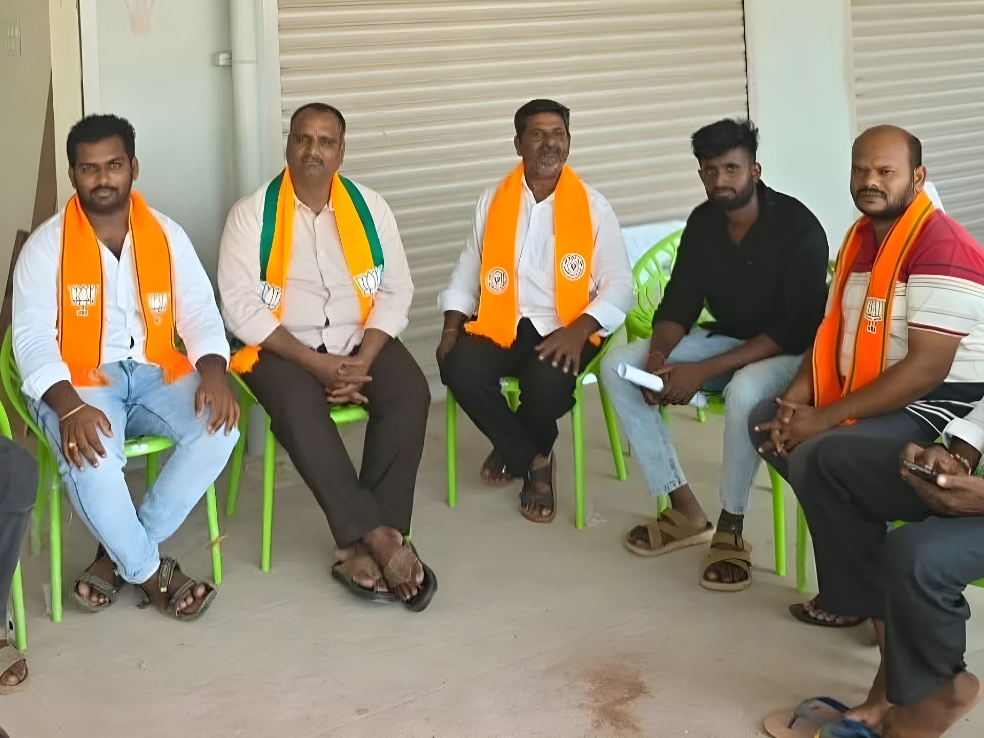 బీజేపీ కార్యకర్తల సమావేశం.. ఎన్నికలే లక్ష్యం!