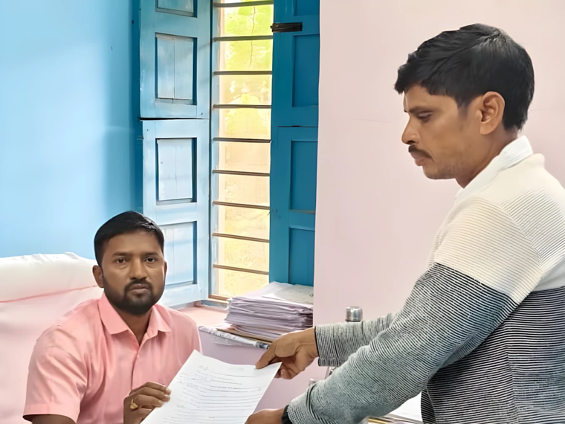 తుఫాను బాధితులను ఆదుకోవాలి: సీపీఎం మాజీ సర్పంచ్