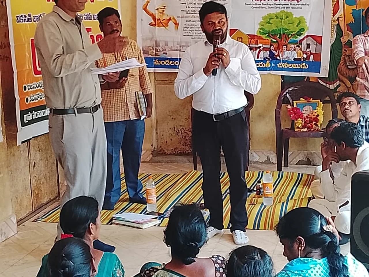 గాంధీ జయంతి.. చినలబుడులో గ్రామసభ!