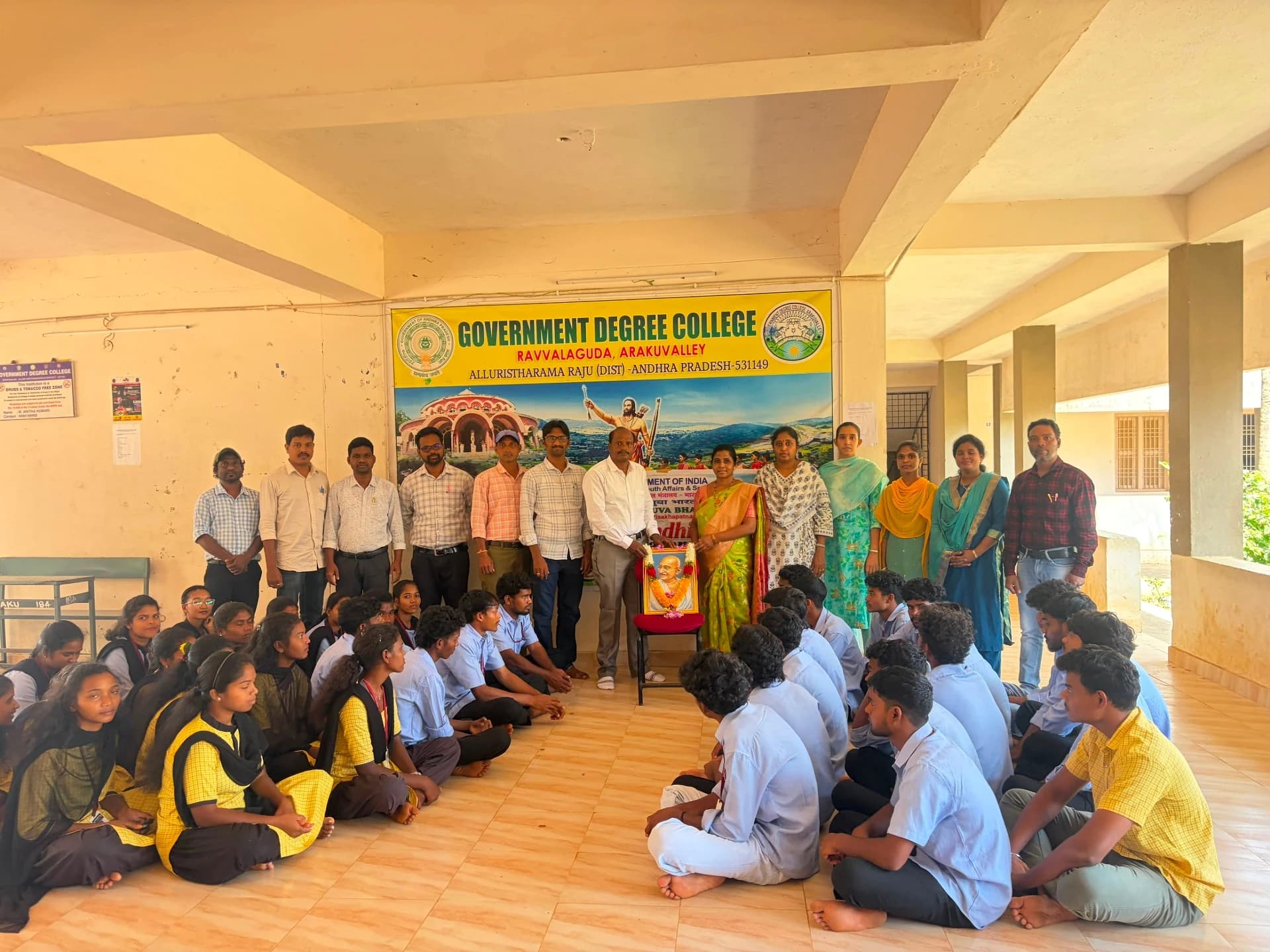 అరకులోయ లో ఘనంగా గాంధీ జయంతి