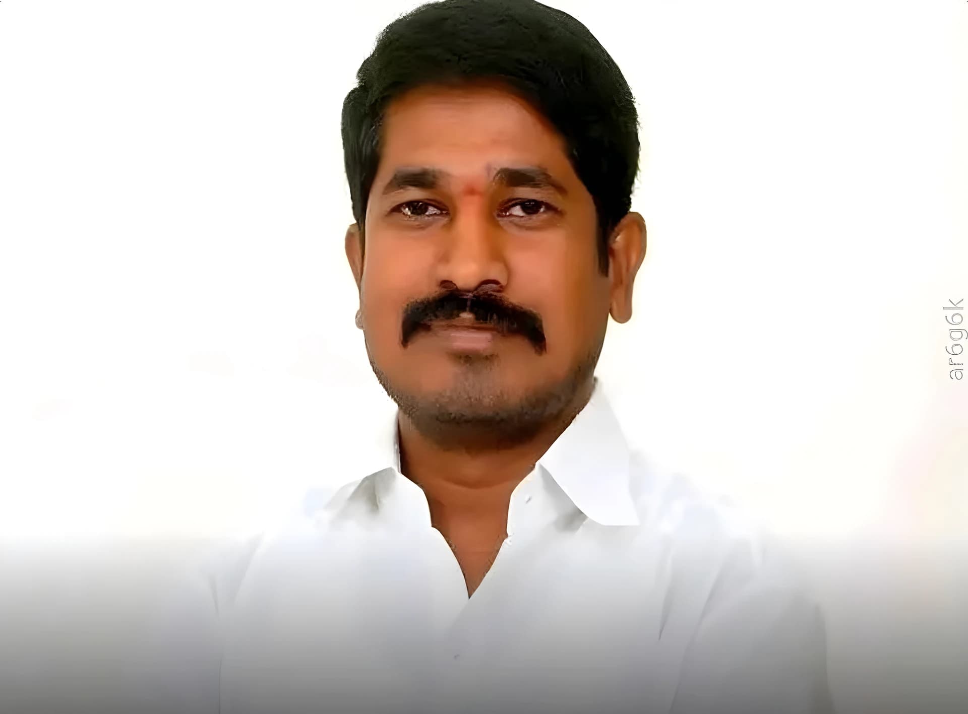 YCP నేత హత్య కేసులో కీలకం.. నిందితుడు కోర్టులో లొంగిపోయాడు!