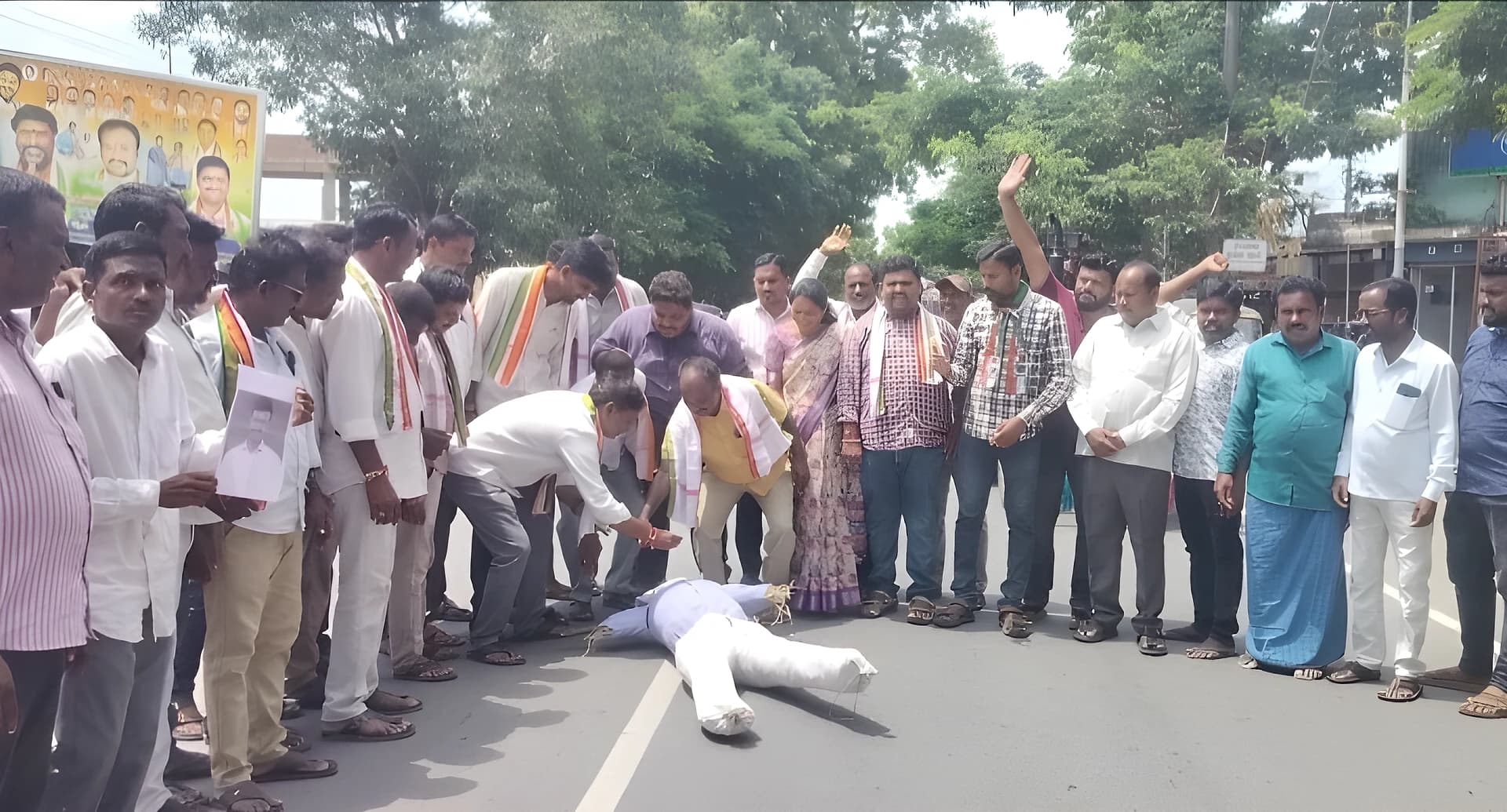 తాత మధుపై చట్టపరమైన చర్యలు తీసుకోవాలి