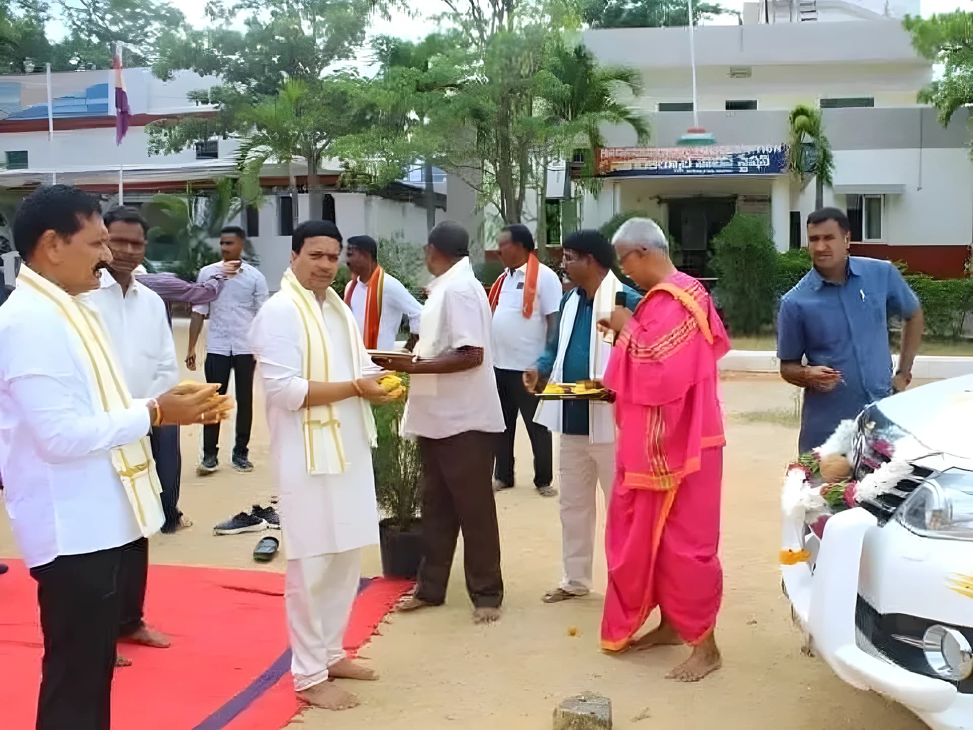 ఎస్పీ కార్యాలయంలో ఆయుధ పూజ