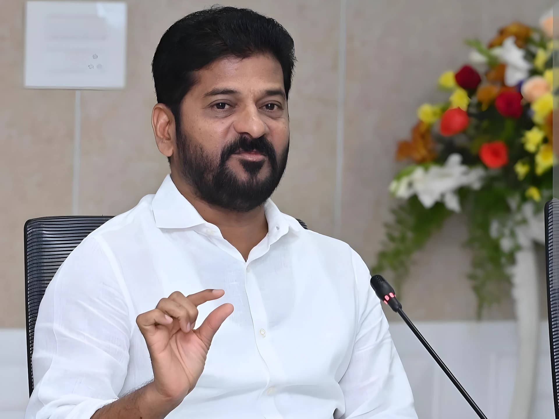 కొండారెడ్డిపల్లికి సీఎం రాక.. దసరా పూజలు