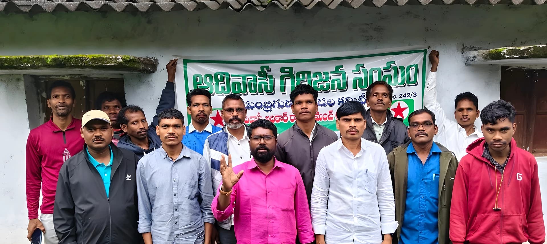 ఆదివాసీలకు 100% రిజర్వేషన్పై అసెంబ్లీలో బిల్లు పెట్టాలి