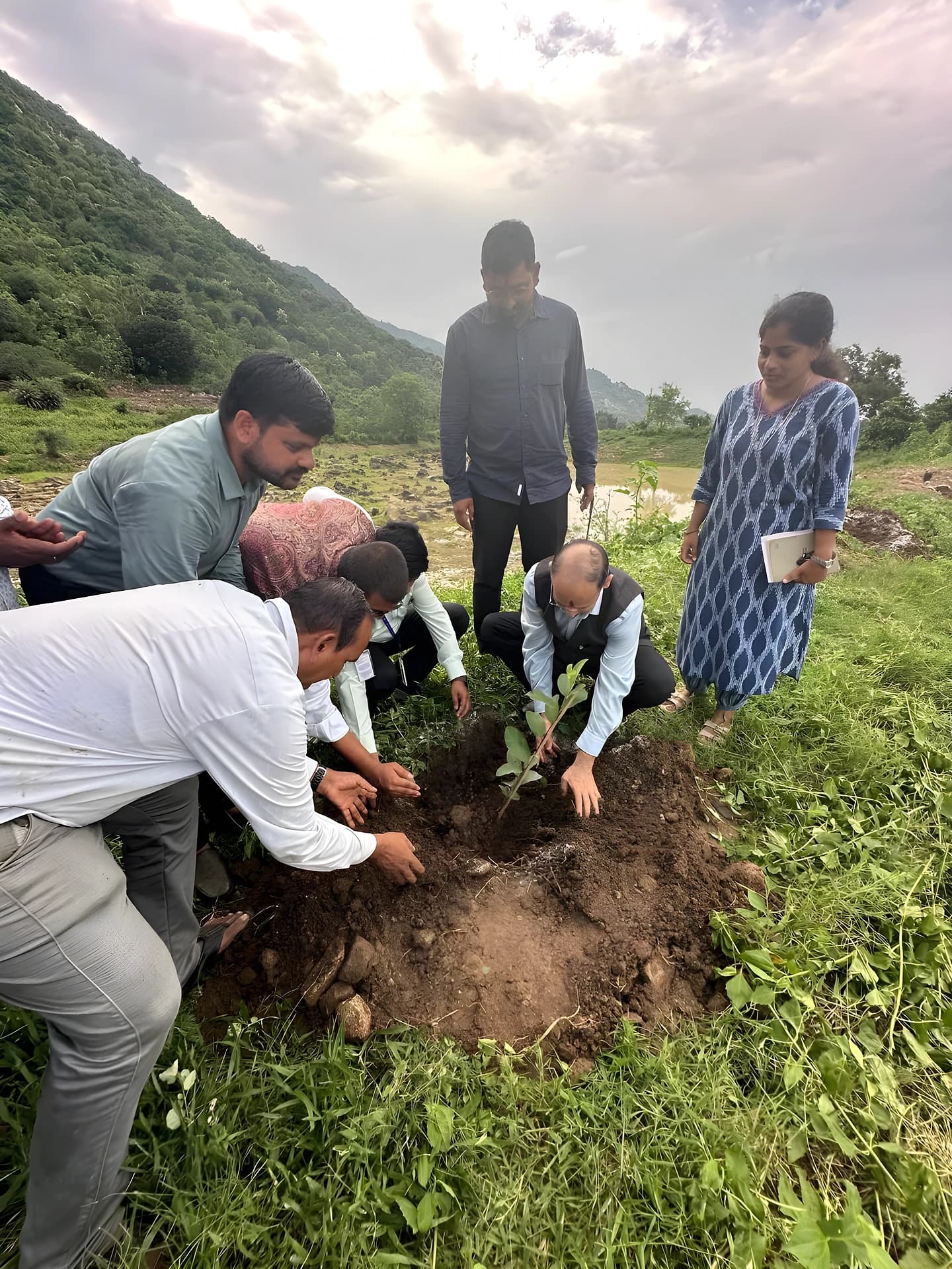 నీటి వనరుల అభివృద్ధికి శ్రీకారం